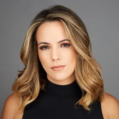Isabel Rosales Photo