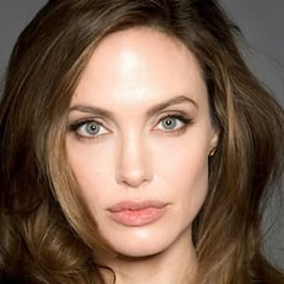Angelina Jolie Photo