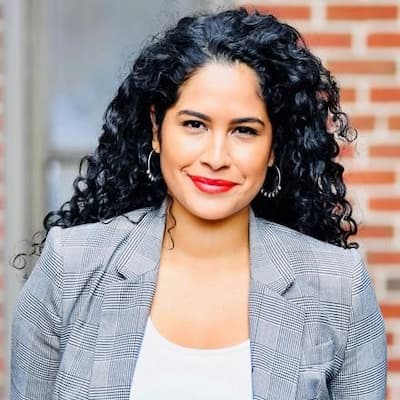 Gloria Pazmino Image