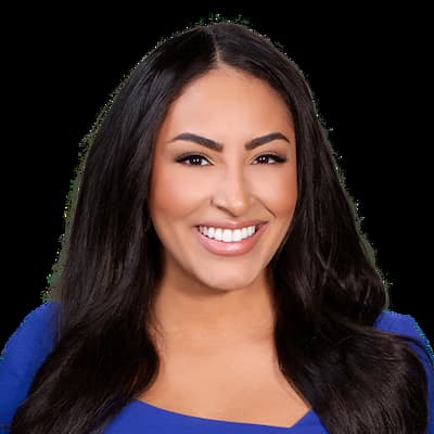 Dominique Newland Photo