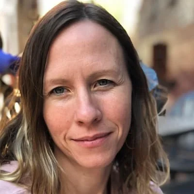 Dr. Emily Thomas Photo