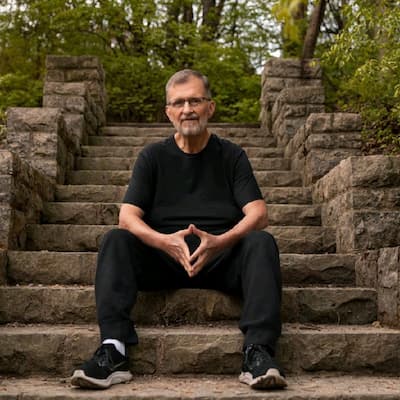 Dwight Bryan Image